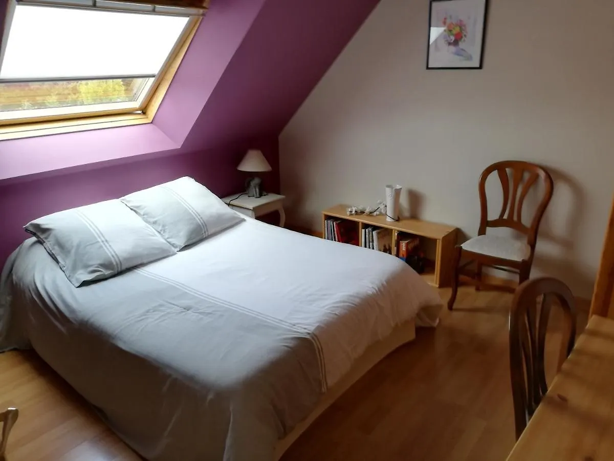 Chambre Chez L Habitant Malguenac Bed & Breakfast