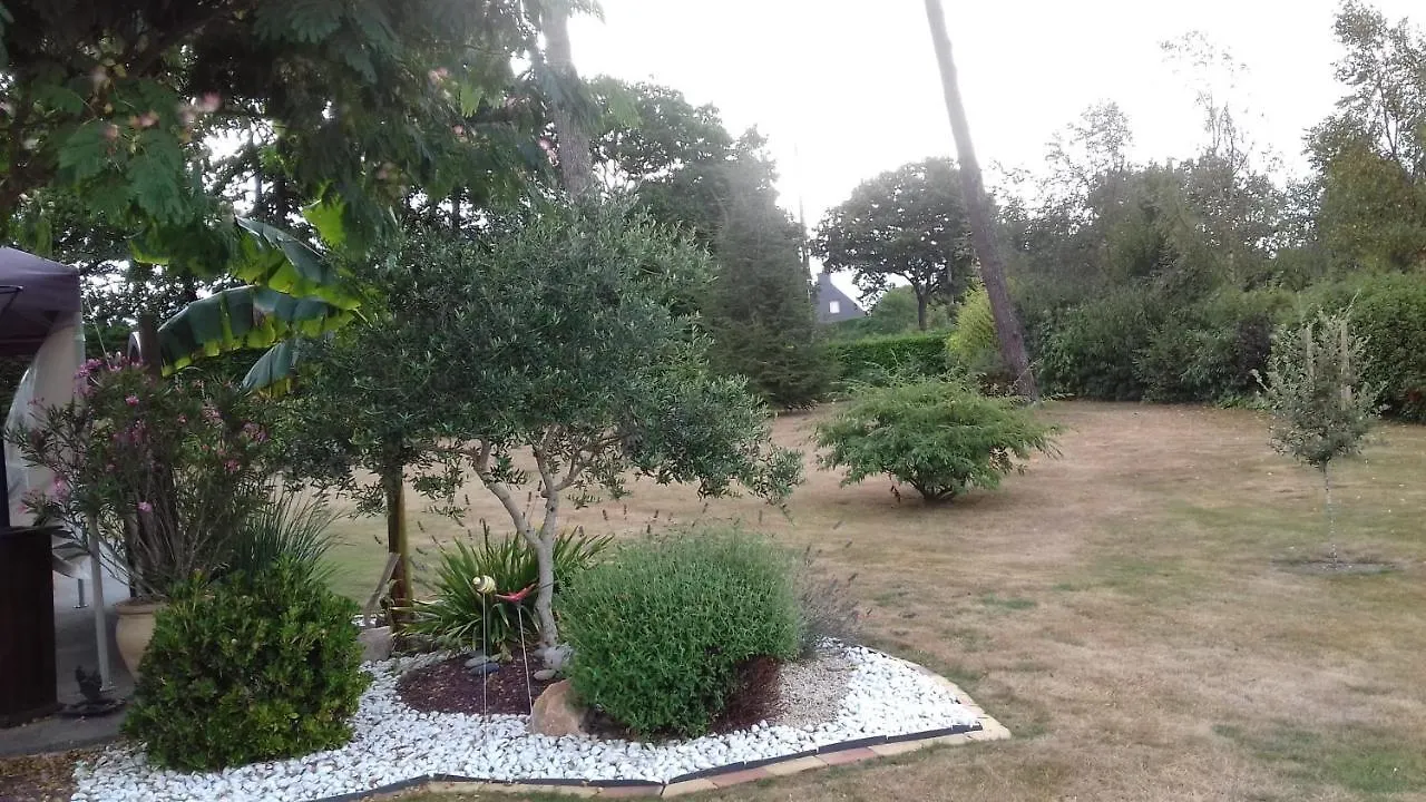 Bed & Breakfast Chambre Chez L Habitant Malguenac France